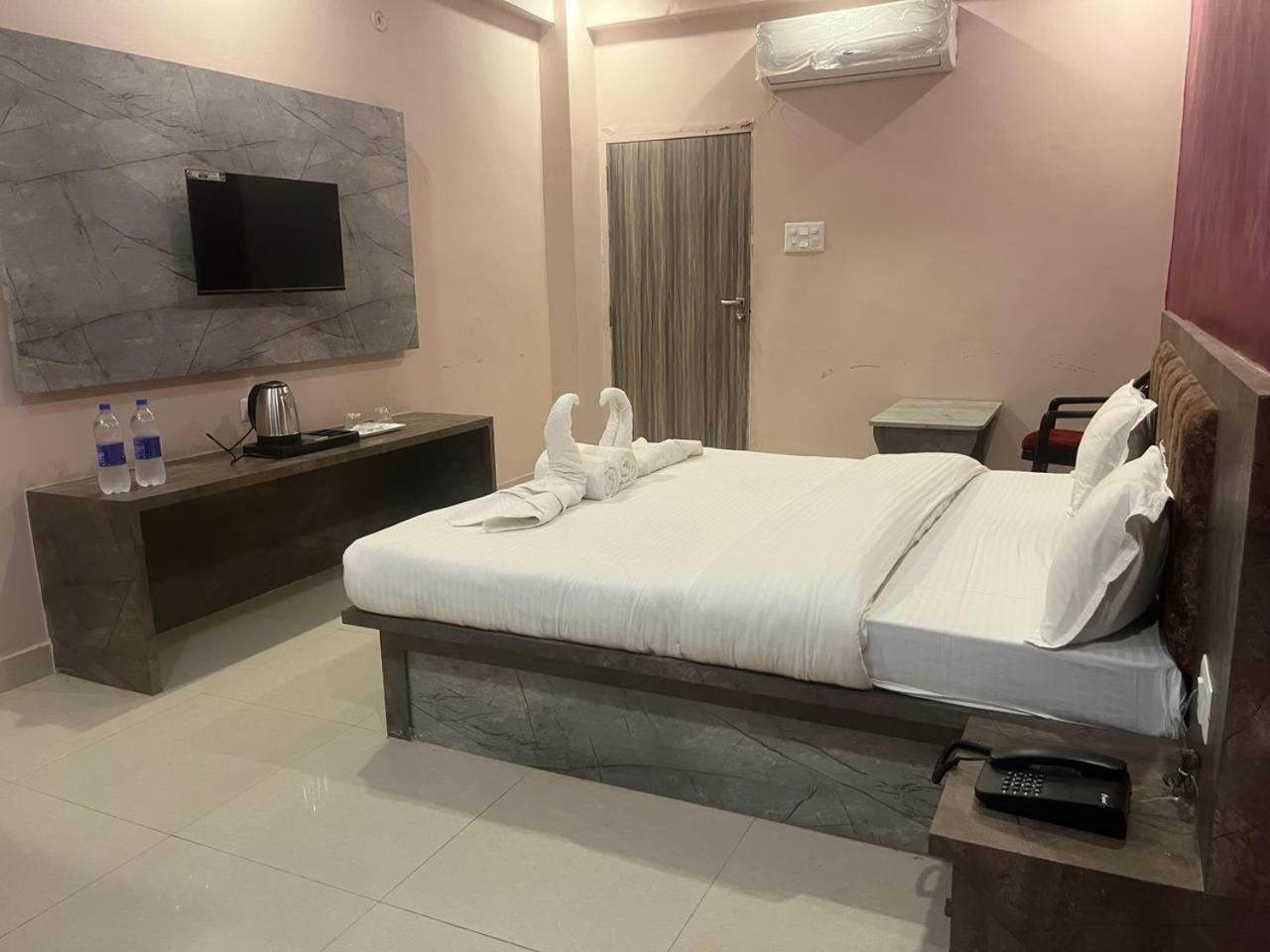 Kashi Inn Varanasi Exterior photo